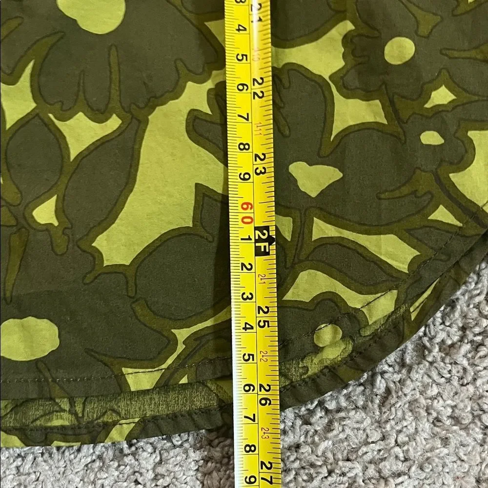 J Crew Reimagined Camo Flower Olive Green Women’s Button Down Yellow Small NW
